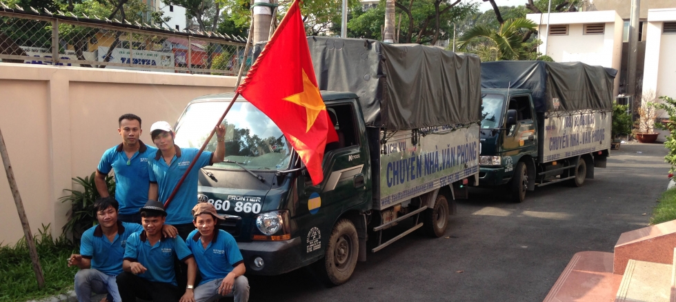 Đội ngũ nhân viên cung cấp dịch vụ cho thuê xe tải 1 quận 1 TPHCM