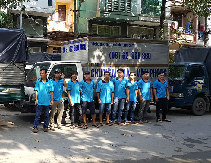 Đội ngũ nhân viên cung cấp dịch vụ chuyển nhà quận 2 trọn gói tại Thành Phương