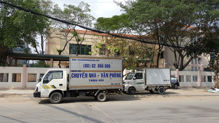 Dịch vụ thuê xe tải 1 tấn chở hàng tại TPHCM